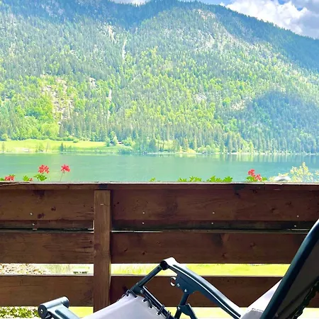 Chalets Zöhrer - Wohnen am Wasser Weissensee Exterior foto